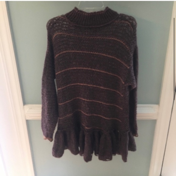 FREE PEOPLE SWEATER DRESS - Picture 3 of 3